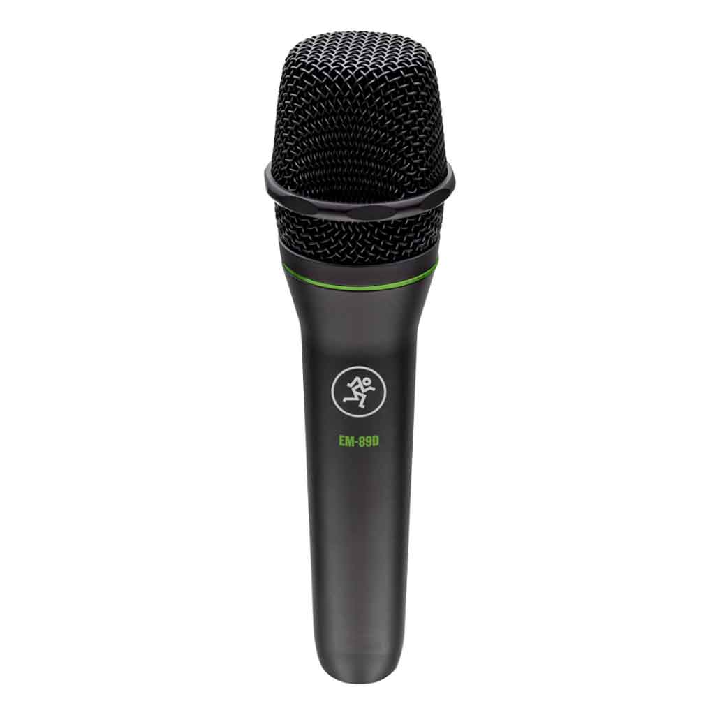 Mackie EM-89D Dynamic Vocal Microphone hình đang được miêu tả sản phẩm Mackie EM-89D là một microphone dynamic cardioid chuyên dụng cho vocal, biểu diễn sân khấu, MC và thu âm studio thiết kế hiện đại
