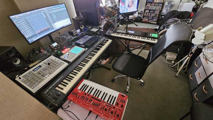 Keyboard Controller M-Audio Keystation 88 MK2 phù hợp với diện tích hạn chế 