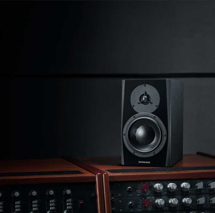 Loa kiểm âm Dynaudio LYD 7 vượt trội nhờ vào âm thanh sống động