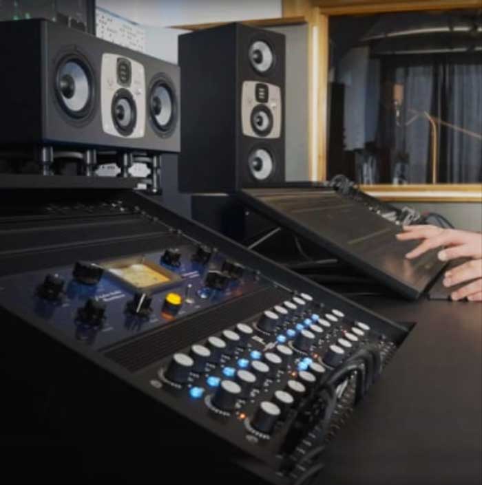 Loa kiểm âm Eve Audio SC-2070 âm thanh chi tiết  chuẩn phòng thu