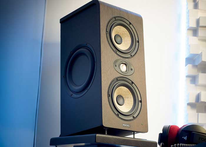 Loa kiểm Âm Focal Shape Twin âm bass mạnh mẽ