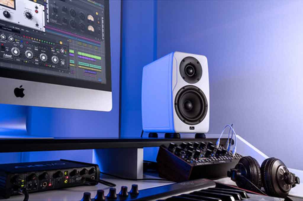 Loa kiểm âm IK Multimedia iLoud Precision | Chính hãng - Trả góp 0%