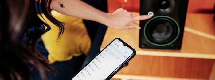 Loa Kiểm Âm Mackie CR5BT Gen 3 - Studio Monitor Có Bluetooth