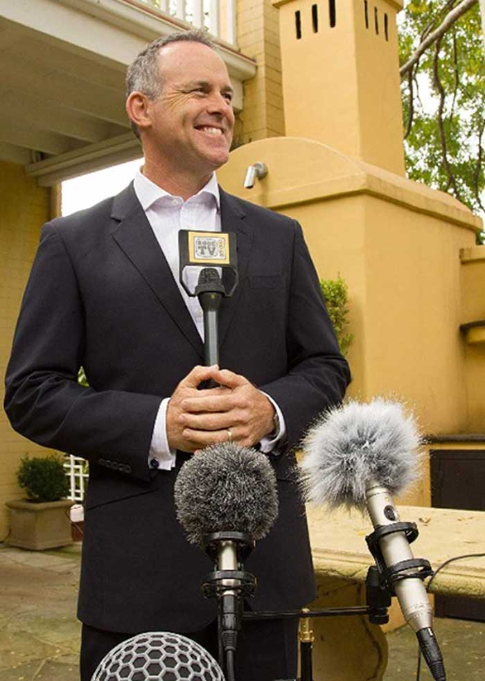 Micro Phỏng vấn Rode Reporter Interview đang được sử dụng để ghi hình