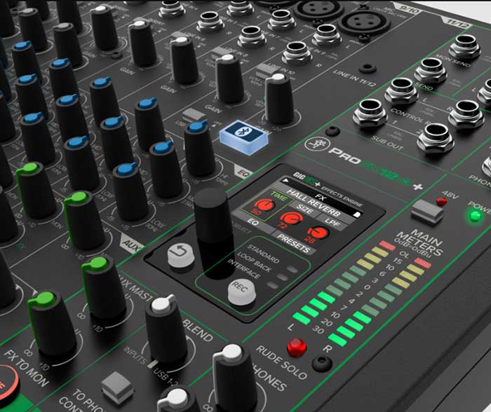 Mixer Thu âm Mackie ProFX12V3+ với các núm vặn chắc chắn, đây chính là bàn trộn lý tưởng cho các kỹ thuật viên