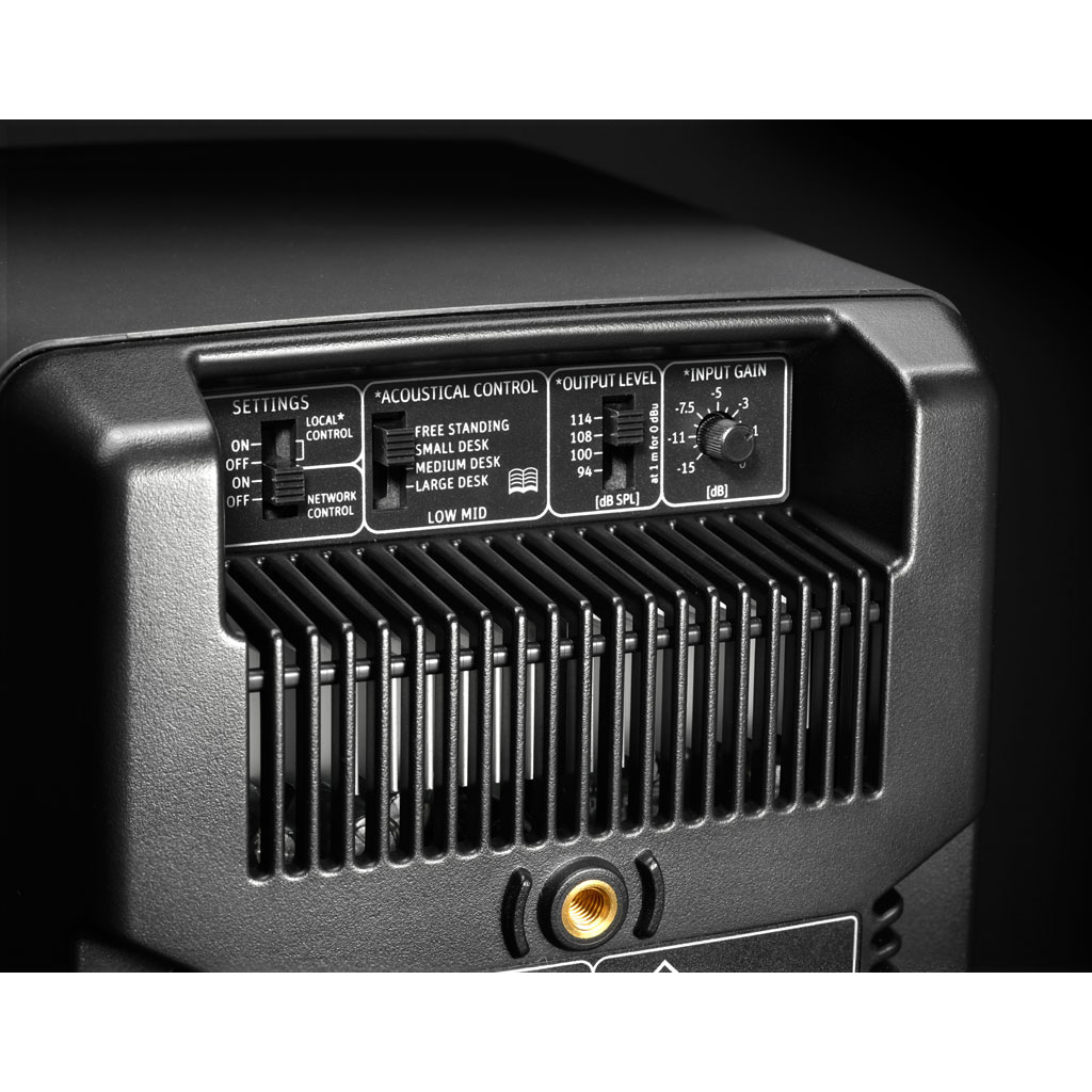 Các núm điều chỉnh âm lượng của Loa Kiểm Âm Neumann KH 80 DSP