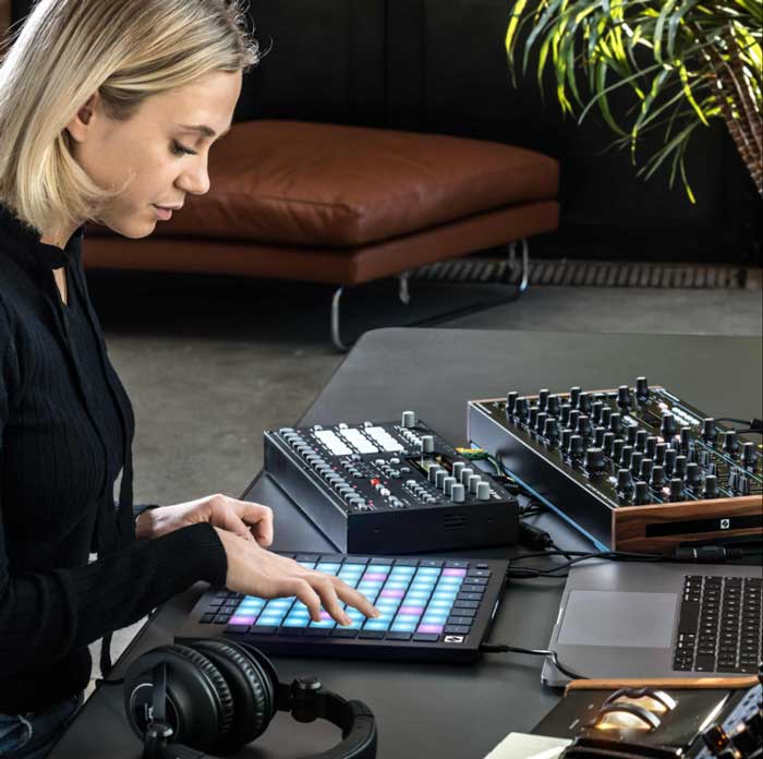Pad Controller Novation Launchpad Pro MK3 được các nhạc sĩ vô cùng yêu thích
