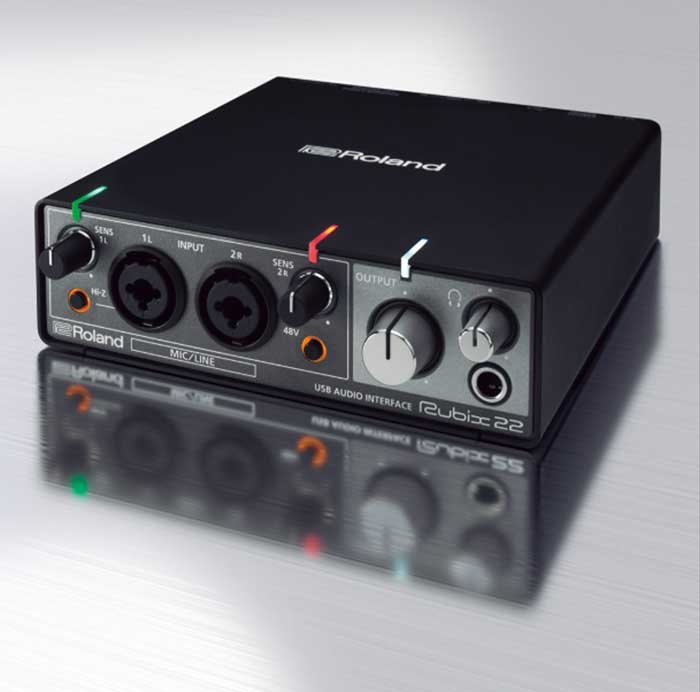 Sound Card Roland RUBIX-22 là sự kết hợp hoàn hảo giữa chất lượng âm thanh chuyên nghiệp, thiết kế hiện đại và tính năng linh hoạt