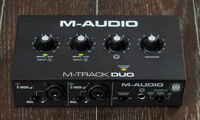 Sound Card M-Audio M-Track Duo Với thiết kế nhỏ gọn, dễ sử dụng và khả năng kết nối linh hoạt, sản phẩm này là người bạn đồng hành lý tưởng cho bạn