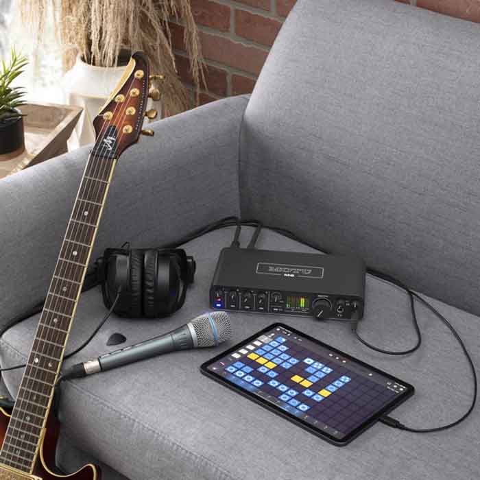 Sound Card MOTU M6 tương thích với các thiết bị chuyên dụng để thu âm 