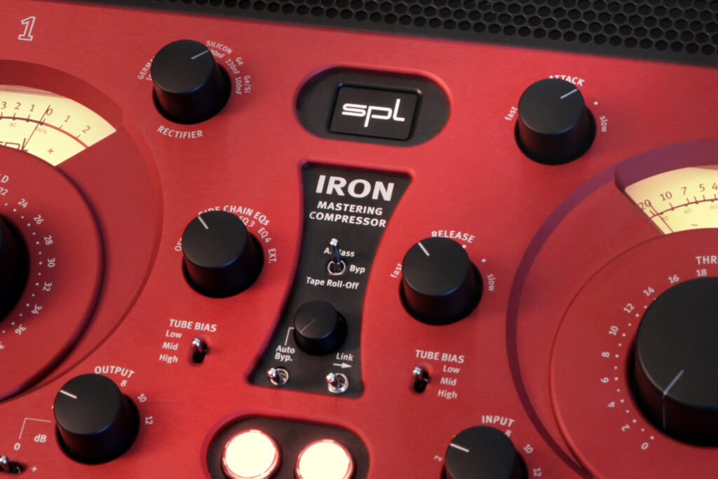 SPL Iron Mastering Compressor - Red nhập khẩu chính hãng