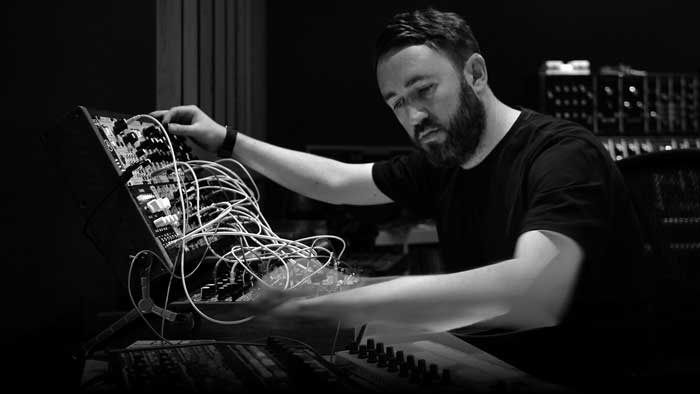 Arturia MicroFreak Hybrid Synthesizer | Giá cực tốt tại TP.HCM
