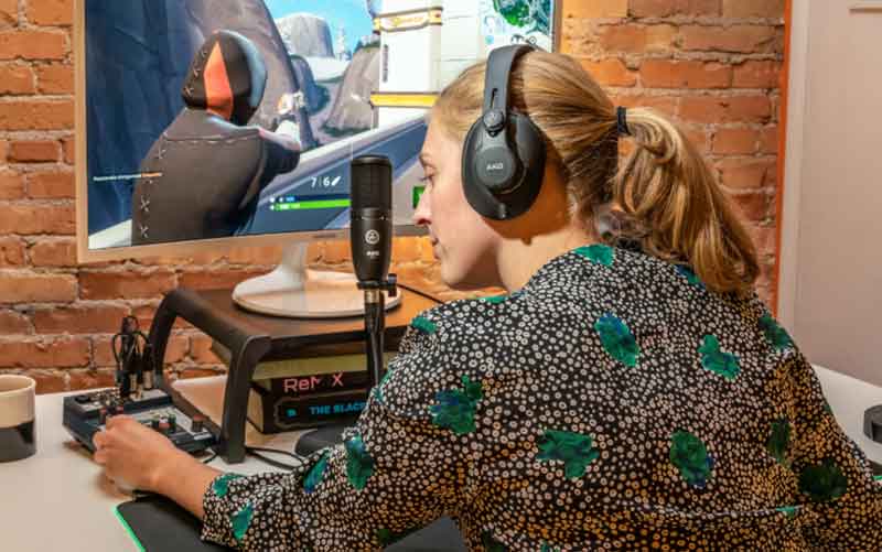 Tai nghe kiểm âm AKG K361-BT âm thanh chi tiết chân thật
