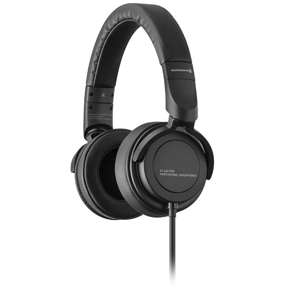 Tai nghe kiểm âm Beyedynamic DT 240 Pro là sự kết hợp hoàn hảo giữa tính di động và hiệu suất phòng thu chuyên nghiệp