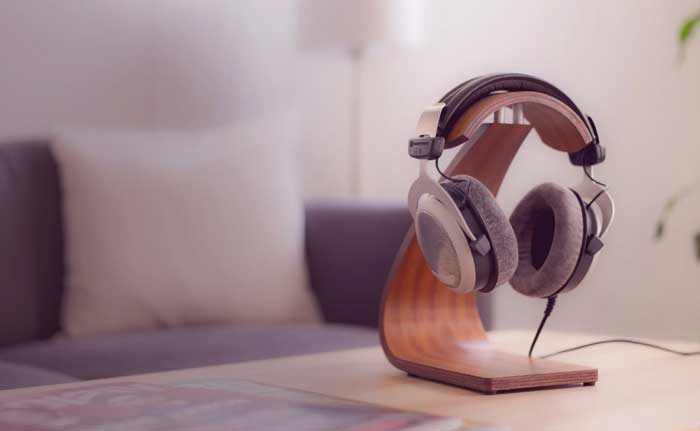 Tai Nghe Kiểm Âm Beyerdynamic DT 880 Premium thiết kế tinh tế giúp bạn có thể trưng bày trong phòng làm việc 