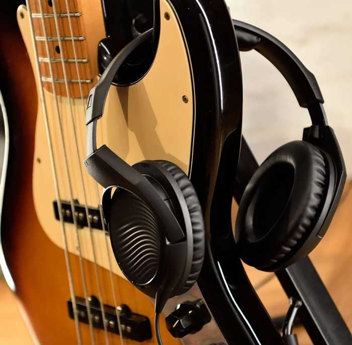 Tai nghe Studio Sennheiser HD 200 Pro là sự lựa chọn tuyệt vời để thưởng thức âm nhạc chất lượng cao 