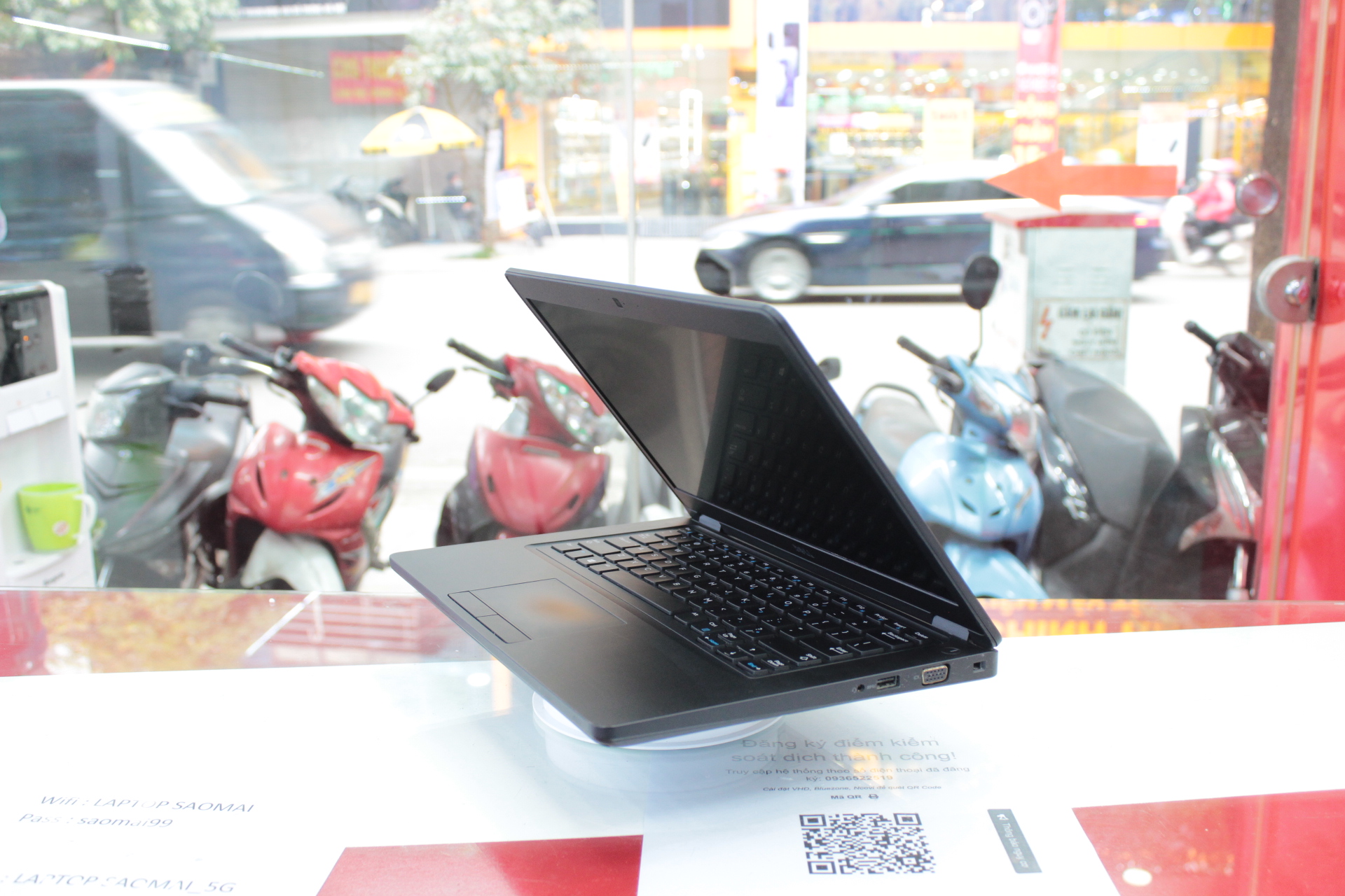 Dell Latitude 5490 Intel Core I5 7300U, I7 8650U | LAPTOP GIÁ TỐT NHẤT HÀ NỘI Dell Latitude 5490 Intel Core I5 7300U, I7 8650U | LAPTOP GIÁ TỐT NHẤT HÀ NỘI