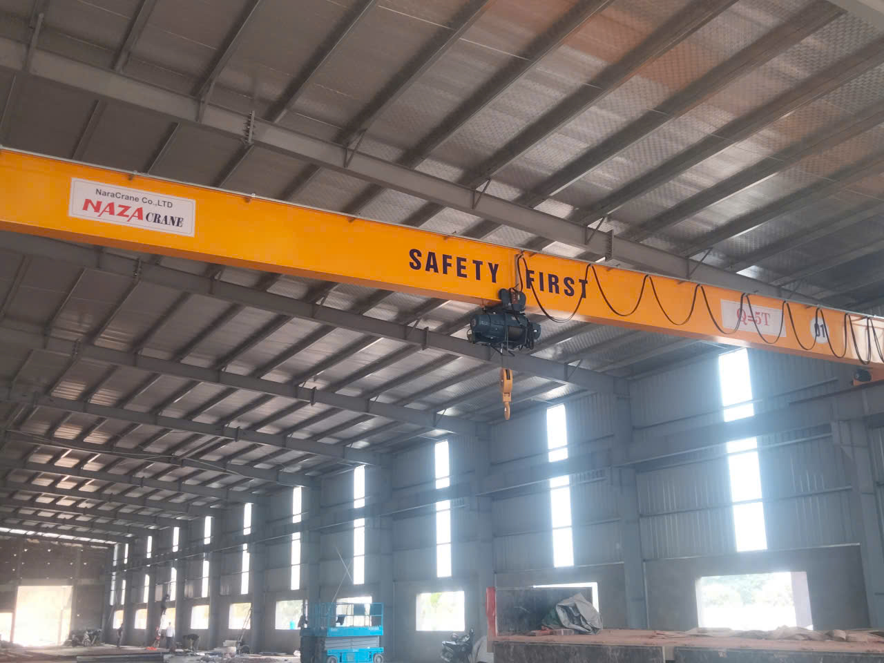 Cung cấp 2 hệ cầu trục dầm đơn 5 tấn 6m cho nhà máy Đại Phan Phù Ninh Việt TRì Phú Thọ