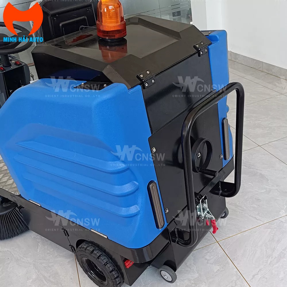 Xe quét điện mini 100L cho nhà xưởng- 07