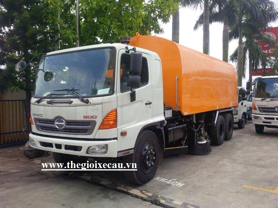 Xe quét đường hút bụi rác 10 khối Hino