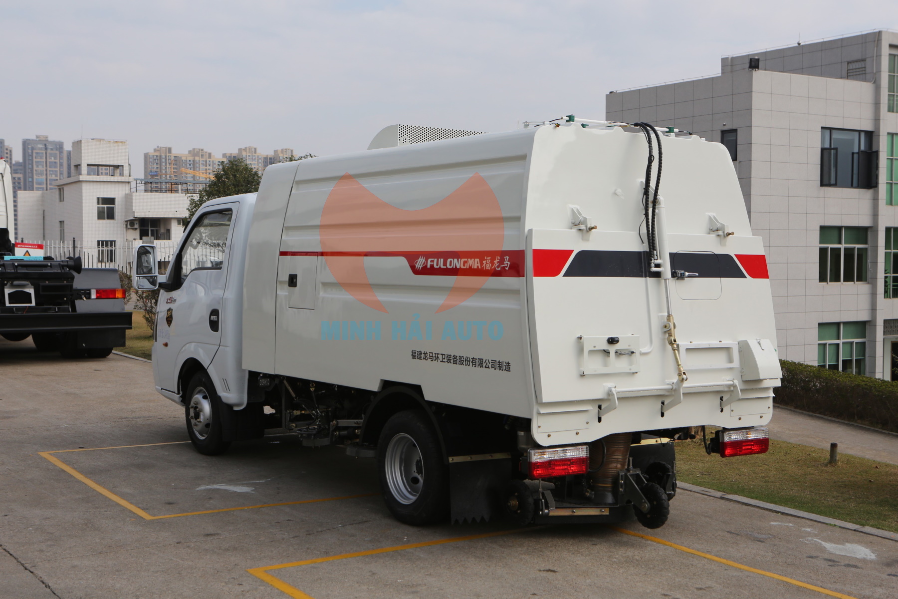 Xe quét đường hút bụi rác 2 khối- 2