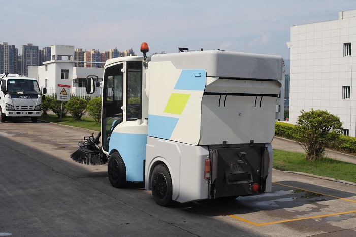 Xe quét đường hút bụi rác 1 khối Fulongma-4