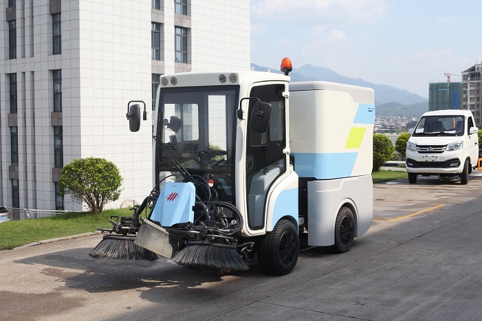 Xe quét đường hút bụi rác 1 khối Fulongma-3