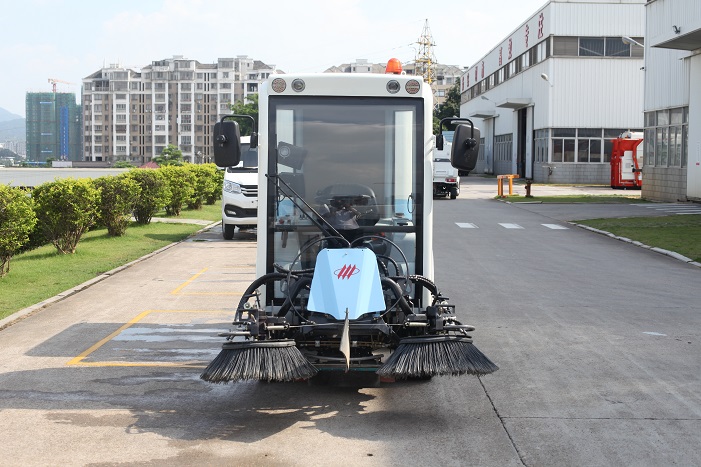 Xe quét đường hút bụi rác 1 khối Fulongma-5