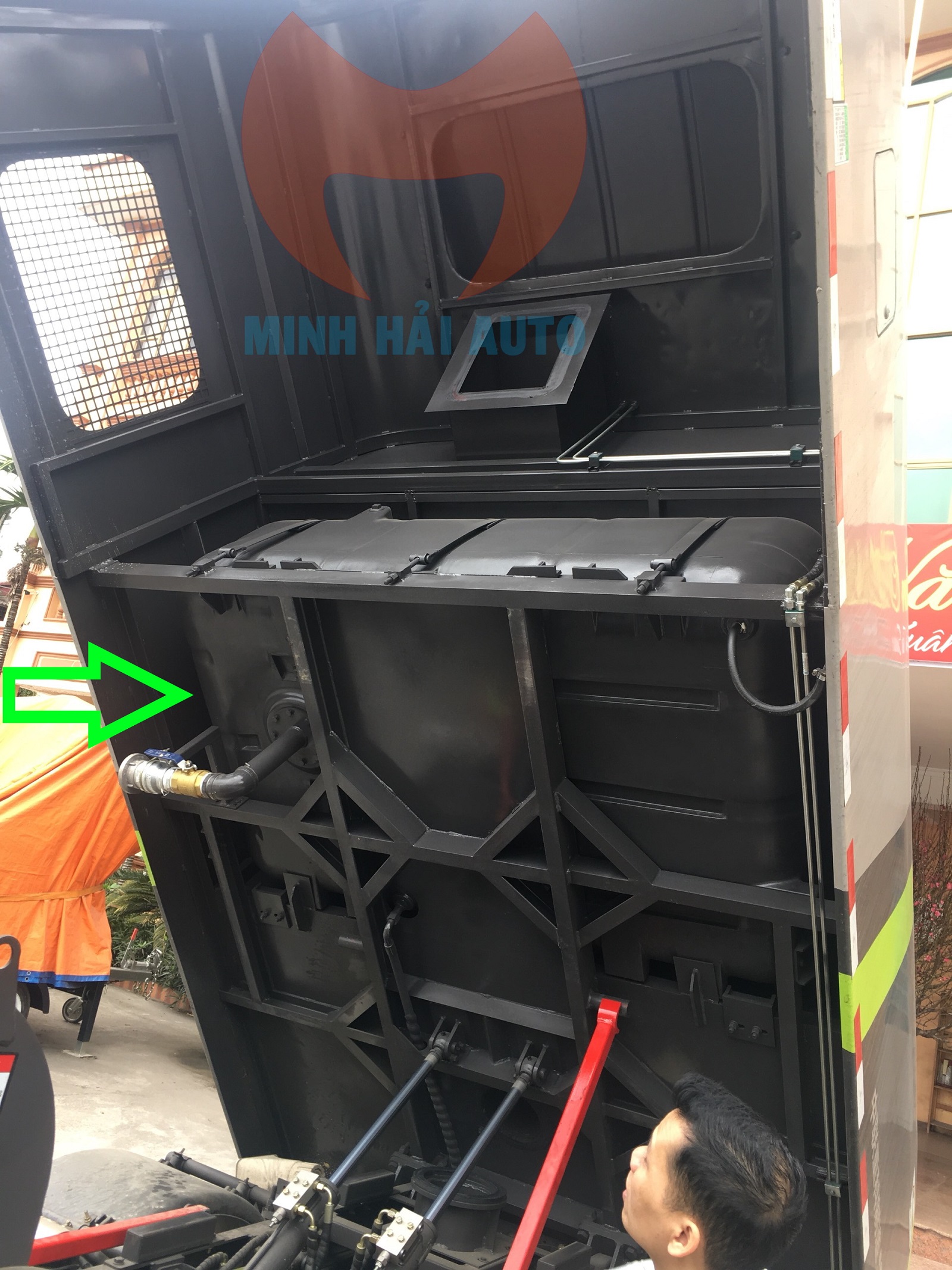 Téc chứa nước dập bụi dung tích 200L đến 4.5 khối