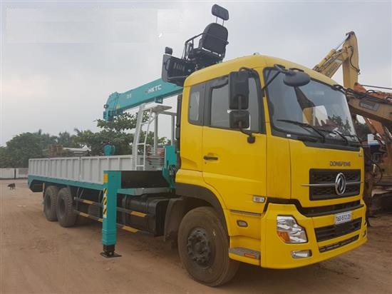 Bán xe cẩu tự hành 7 tấn HKTC Dongfeng