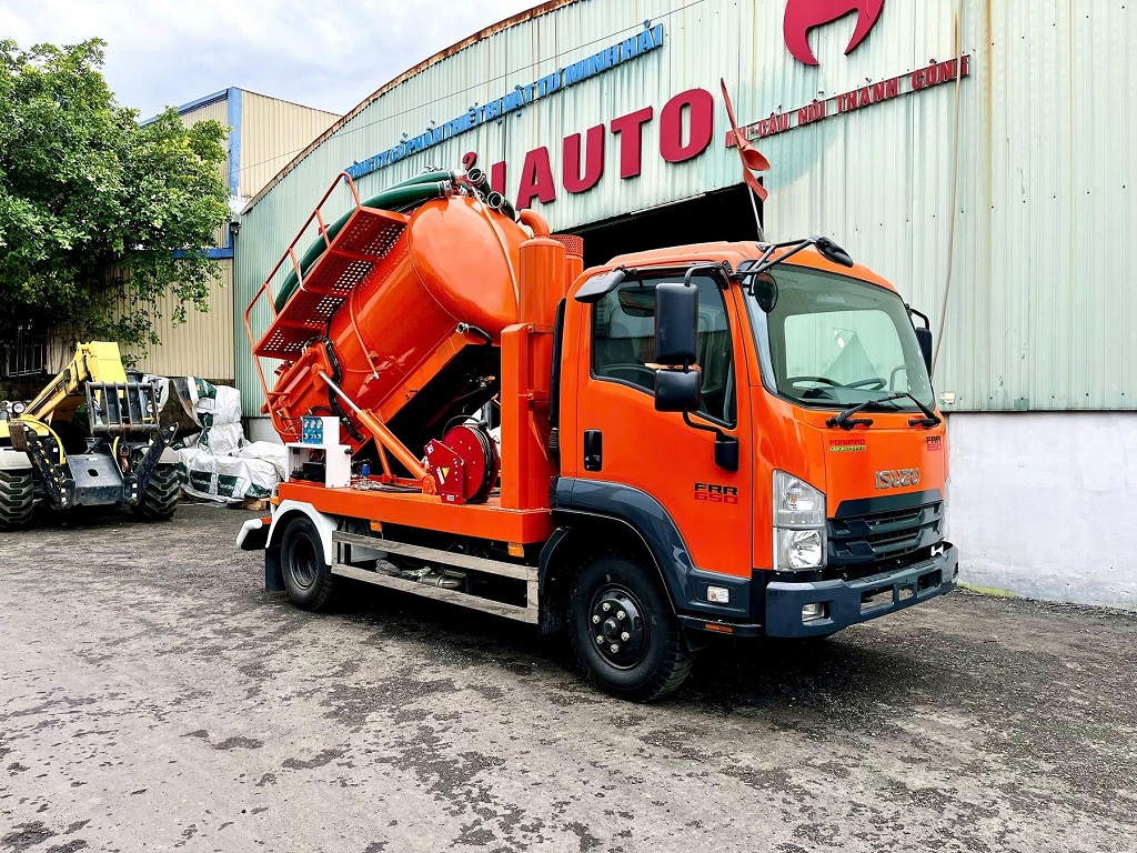 Xe hút tro bay nhiệt điện 4 khối Isuzu sản xuất tại Minh Hải Auto-2