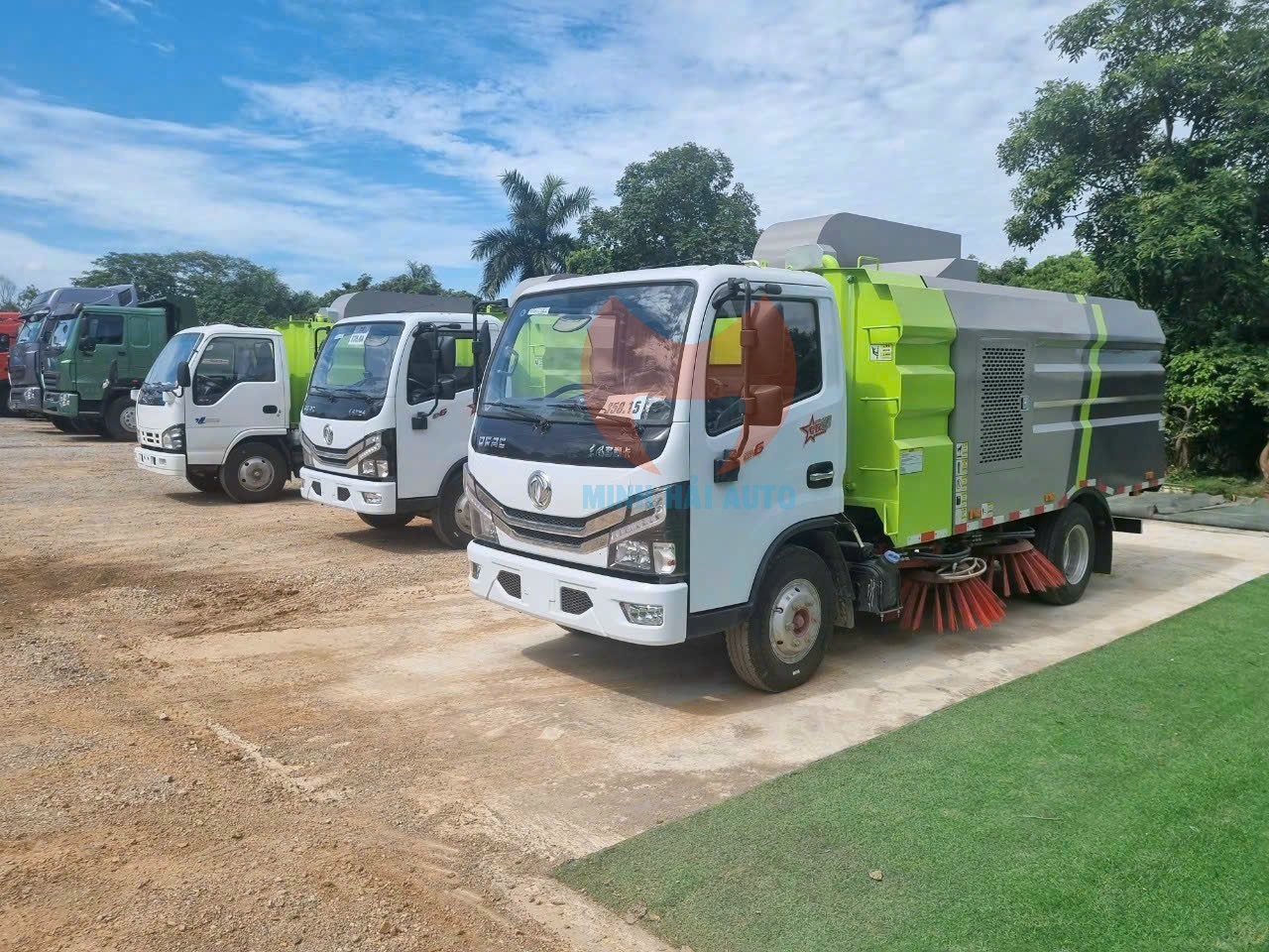 Bán xe quét rác hút bụi đường 5 khối Dongfeng giá rẻ