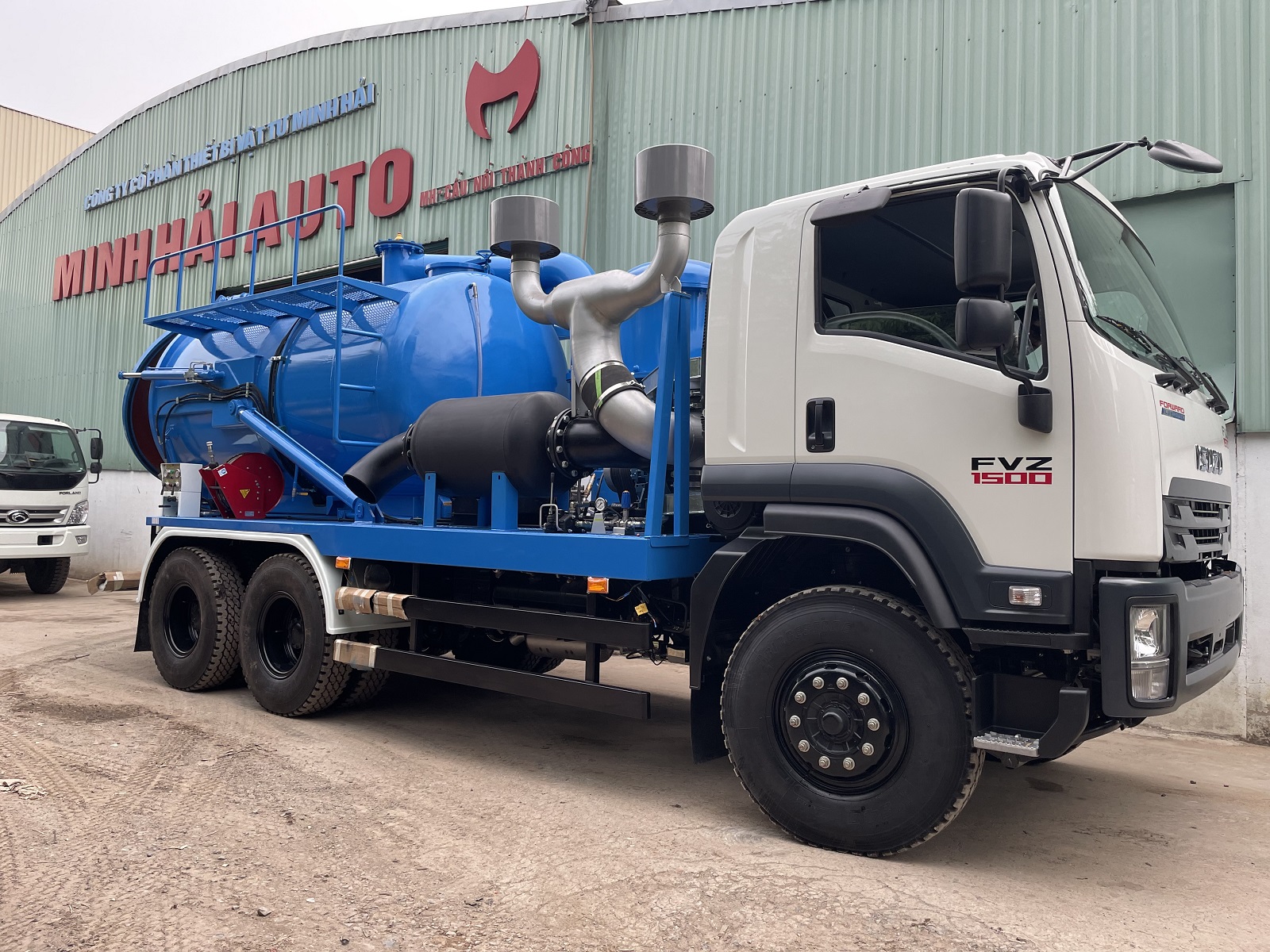 Xe hút tro bay nhiệt điện 8 khối Isuzu FVZ60- 2
