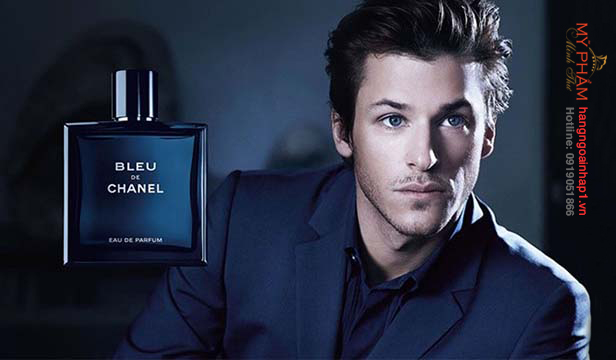 Nước hoa nam Chanel Bleu EDP - 100ml được đánh giá là chai nước hoa được giới mày râu yêu thích nhất vì mùi hương thanh lịch có thể sử dụng trong nhiều dịp. Xịt để đi làm, gặp khách hàng, đối tác, đi chơi, dự tiệc đều thu hút được sự chú ý của mọi người.