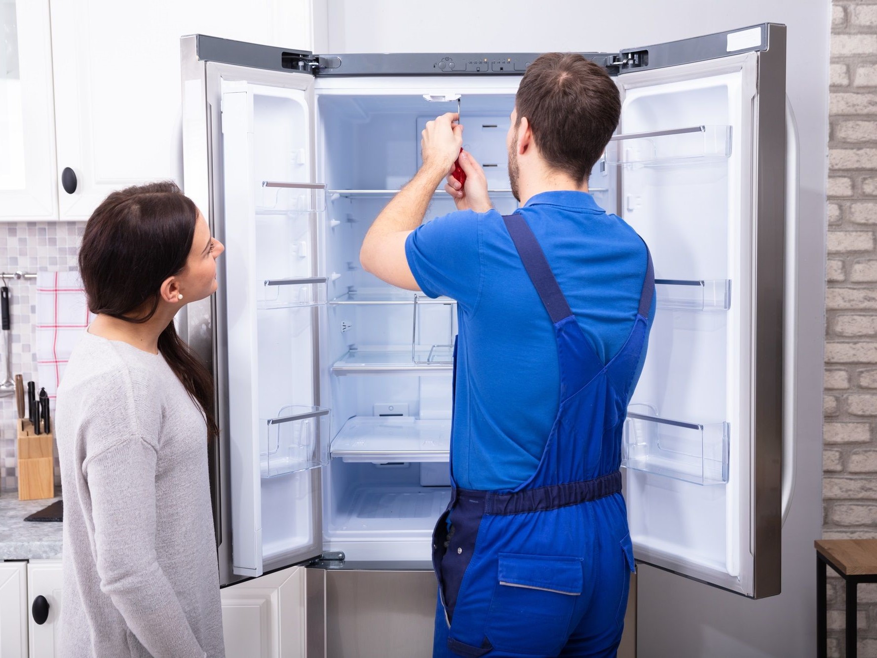 Có nên bảo dưỡng tủ lạnh? Khoảng thời gian bao lâu nên bảo dưỡng tủ mát một lần?