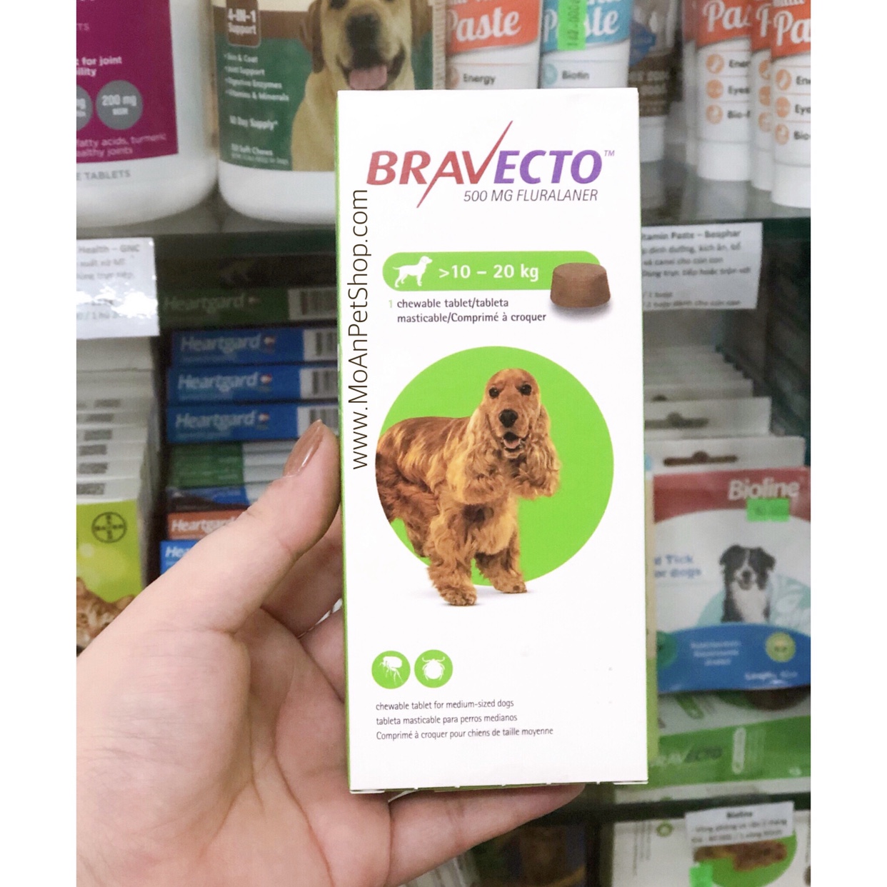 Viên Nhai Điều Trị Ve Rận & Viêm Da Ghẻ Demodex BRAVECTO Hà Lan (10kg-20kg)