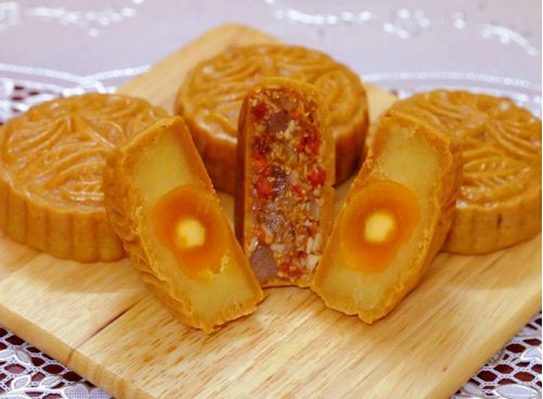 Trung thu 2019: Rộn ràng làm bánh trung thu hanmade
