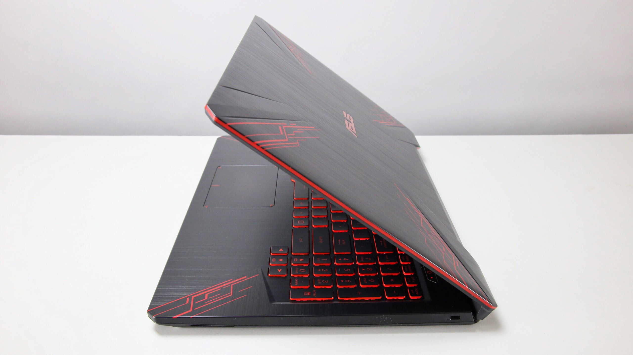 Asus Tuf Gaming Fx504Gd ( I5-8300H, Ram 8G, Hdd 1T, Vga Nvidia Gtx 1050-  4G, Màn 15.6″ Full Hd Ips ) | Công Ty Tnhh Công Nghệ Máy Tính Lc Việt Nam