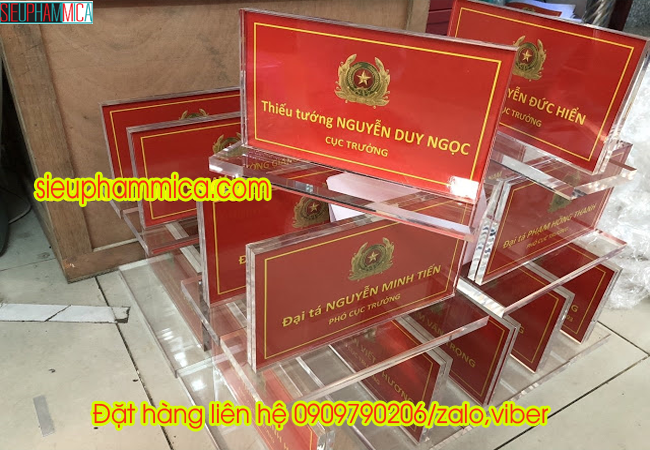 Biển tên chức danh bảng tên chức vụ mica trong