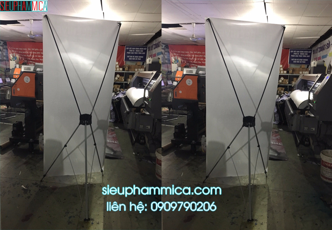 Cung cấp sản xuất các loại standee giá chữ X chất lượng giá cả phải chăng