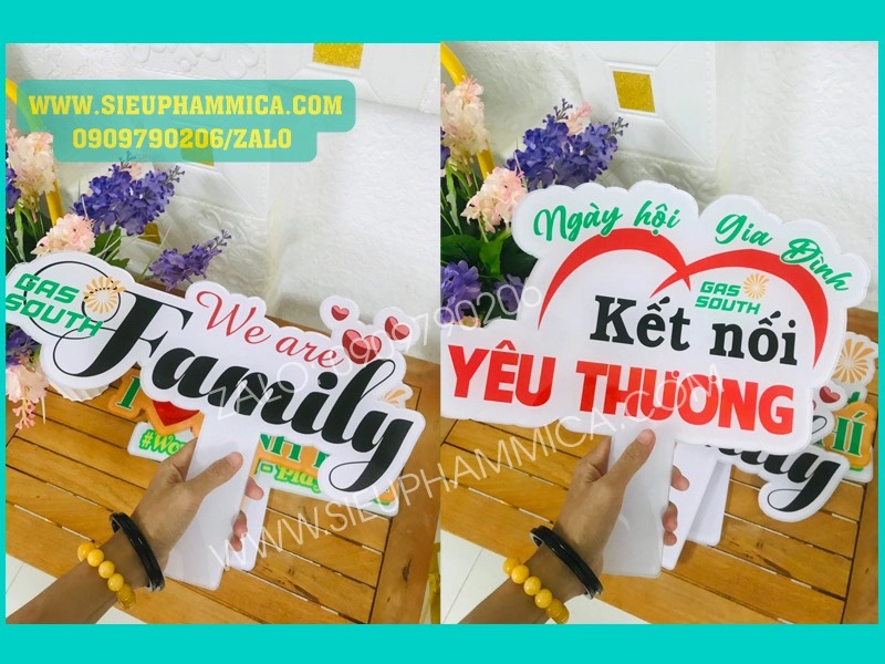 Thiết kế và gia công hashtag cầm tay trên fomex và mica