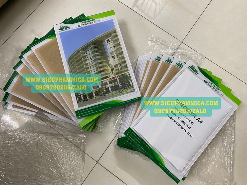 Kệ Checklist Mica Gắn Thang Máy-Hộp Mica A4 Thang Máy SIEUPHAMMICA