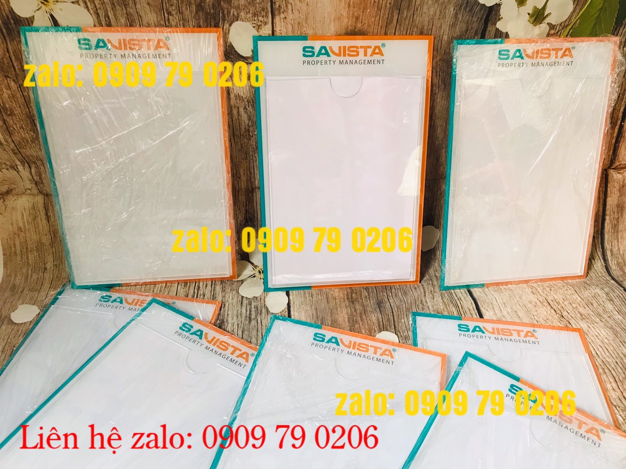 Kệ checklist mica thang máy khổ A4 SIEUPHAMMICA