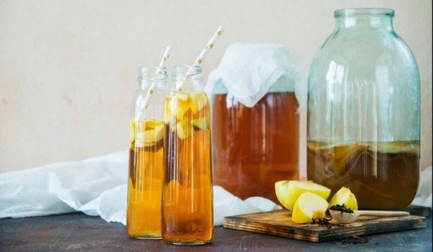 Kombucha rất giàu probiotics, cực kỳ lành mạnh cho đường ruột và vi khuẩn đường ruột