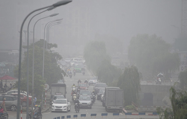 Ô nhiễm không khí một trong những nguyên nhân hay gặp của bệnh viêm mũi