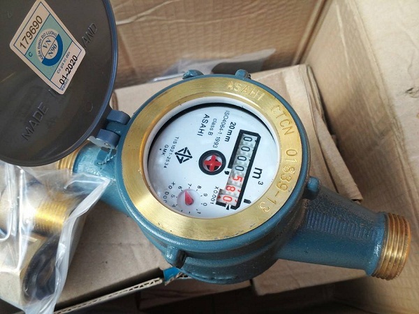 Đồng hồ đo nước nối ren Asahi GMK20 đường kính phi 27
