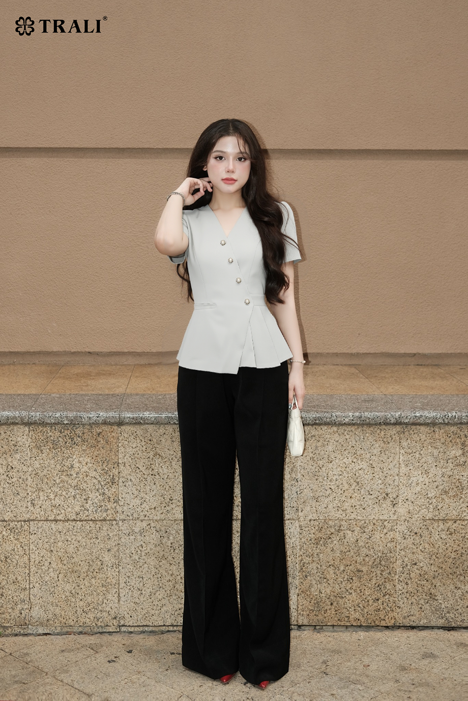 Áo sơ mi nữ TRALI 25118 màu ghi
