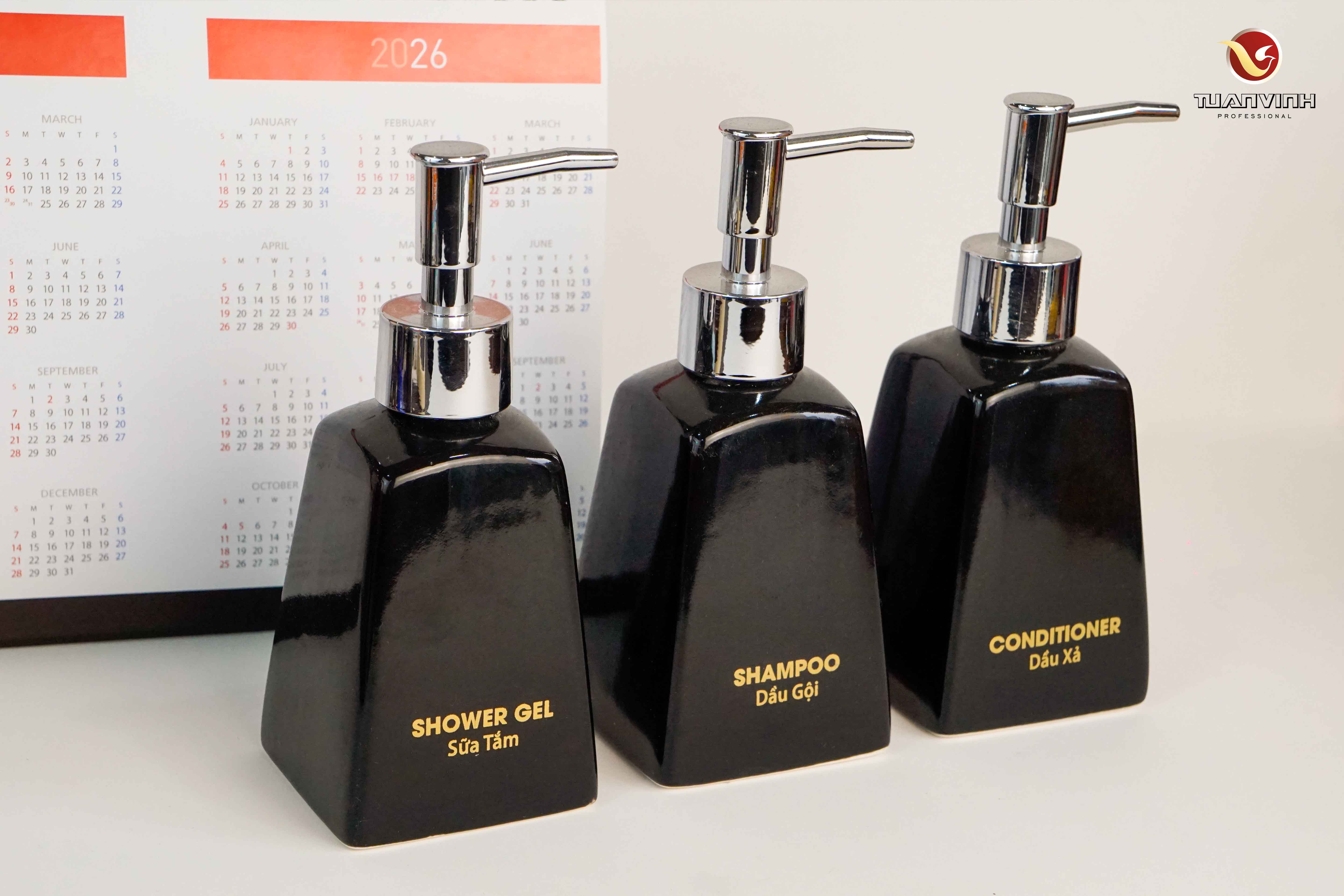 Các Mẫu Chai Sữa Tắm Khách Sạn Đẹp Xu Hướng 2026