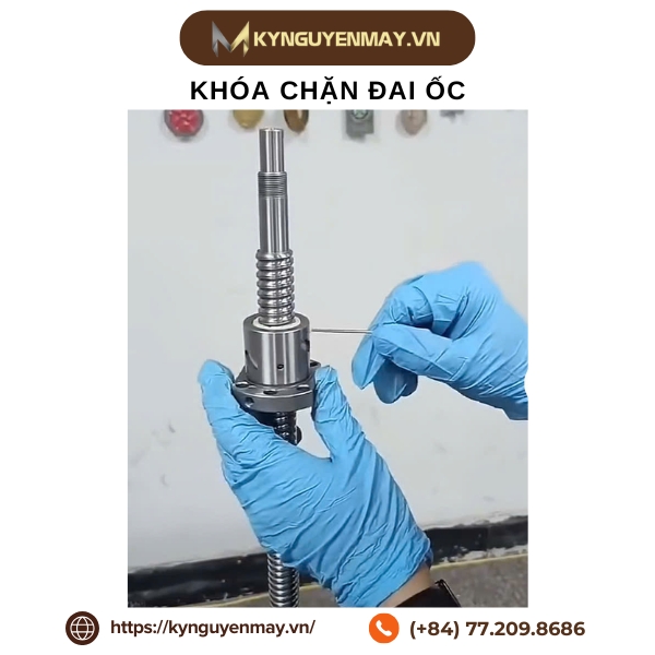 Khóa chặn đai ốc