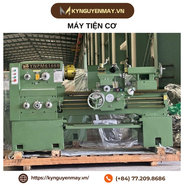 Máy tiện cơ